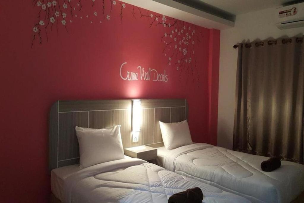 Silayok Grand Hotel Tak Ngoại thất bức ảnh
