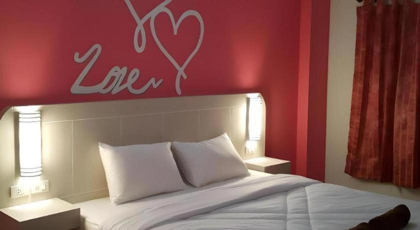 Silayok Grand Hotel Tak Ngoại thất bức ảnh